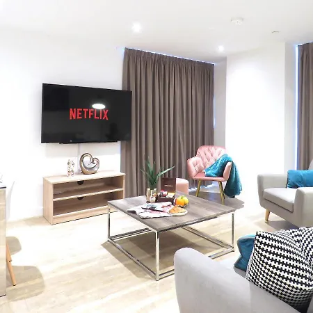 Tudors Esuites Corporate Apartman